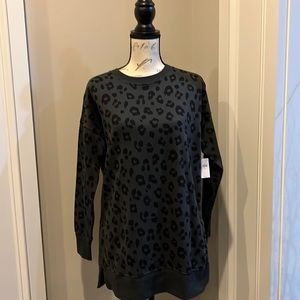 NWT Ladies Old Navy Cheetah Print Sweatshirt Size M/L!!
